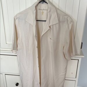 Tommy Bahama Light Tan Short Sleeve Shirt M